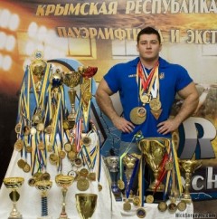 Николай Сергеев установил Мировой рекорд по жиму штанги лежа, 343 кг.! Николай Сергеев установил Мировой рекорд по жиму штанги лежа, 343 кг.!